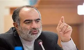 واکنش حسام الدین آشنا به توهین کنندگان به رئیس جمهور