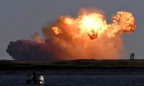 انفجار موشک ستاره‌پیمای اسپیس ایکس در لحظه فرود