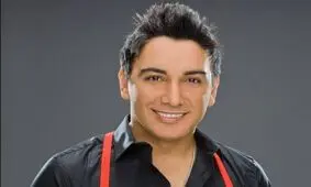 شادمهر عقیلی هم "بِتمن" شد!
