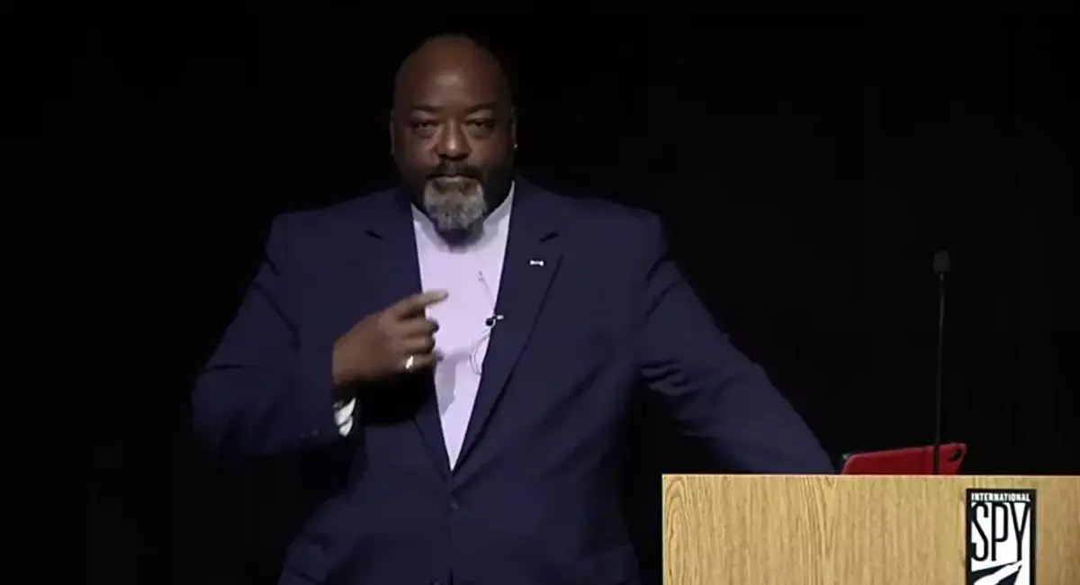 گزینه احتمالی بایدن برای ریاست سیا، یک "یهودی سیاه‌پوست" است