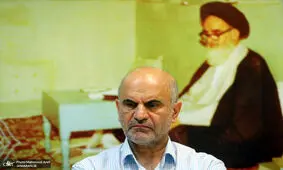هشدار فرشاد مومنی درباره ظهور 4 عامل اقتصادی فروپاشی/ شاخص فلاکت در ایران به آستانه ۷۰درصد رسیده است