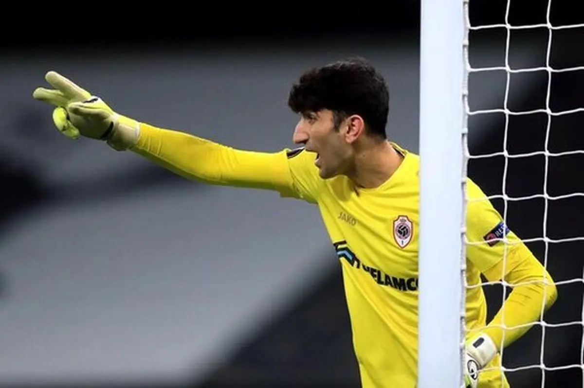 علیرضا بیرانوند: پیام استقلالی‌ها جالب بود، پرسپولیسی‌ها شرمنده‌ام کردند