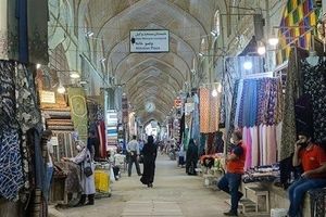 بازار وکیل شیراز در حسرت مسافر /تعطیلی ۷۰ درصدی بازار صنایع دستی فارس در ۱۰ ماه اخیر/ بازاریان: تا کنون هیچ حمایتی از ما نشد