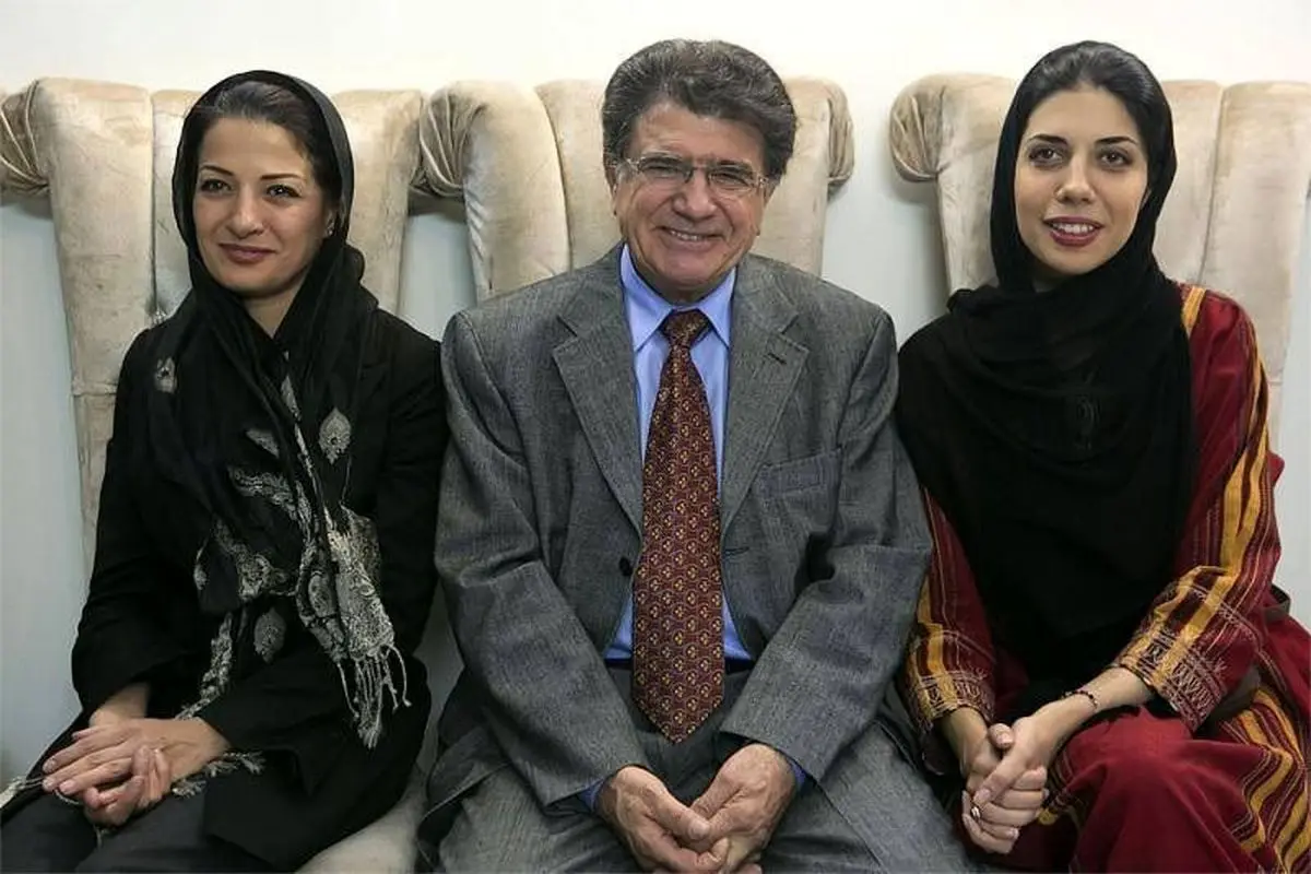 تصویر دیده نشده از محمدرضا شجریان در شب یلدا