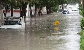 سیستم معیوب فاضلاب اهواز و معضلی به‌نام پس‌زدگی که زندگی مردم منطقه باهنر را دچار اختلال کرد + فیلم