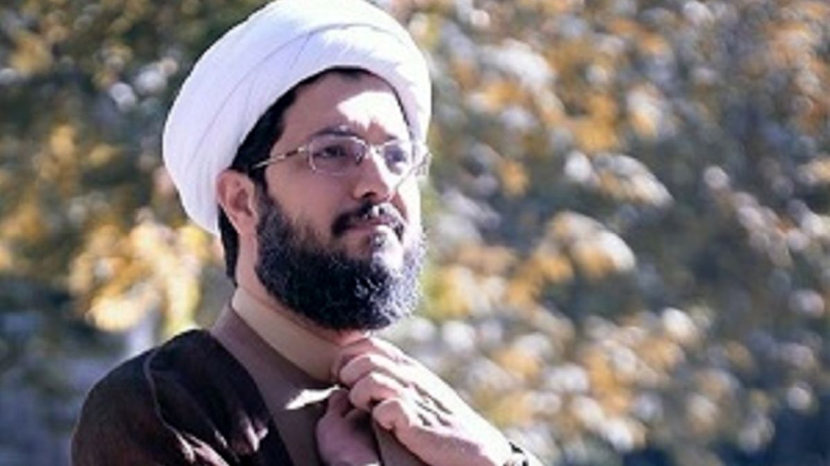 تا بن دندان به جمهوری اسلامی معتقدم/ خود را فرزند این انقلاب و پشتیبان ولایت فقیه میدانم