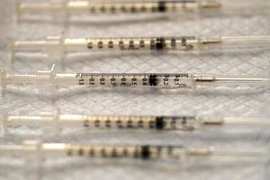 شرکت بیون‌تک: در شش هفته برای مقابله با گونه جهش‌یافته کرونا میتوانیم واکسن بسازیم