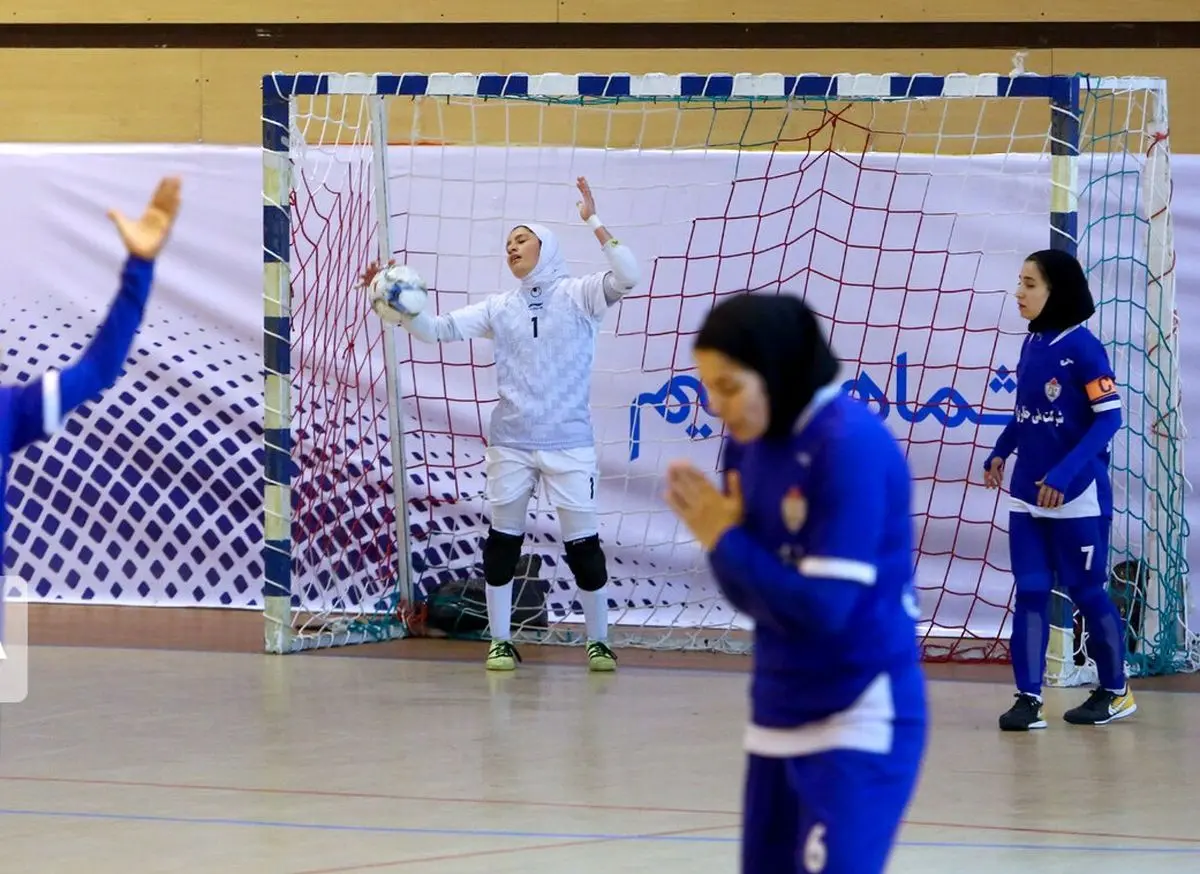 زمستان فوتسال زنان تمام شدنی نیست