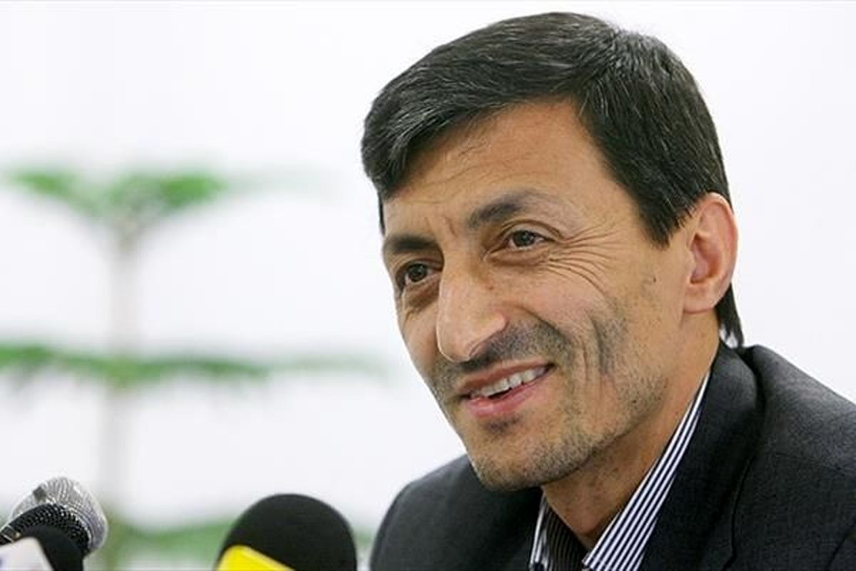تعریف و تمجید یک اصلاح طلب از وزیر دولت احمدی نژاد