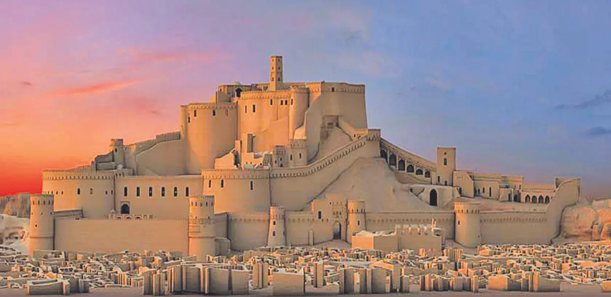 چهره ارگ بم پس از ۱۷ سال