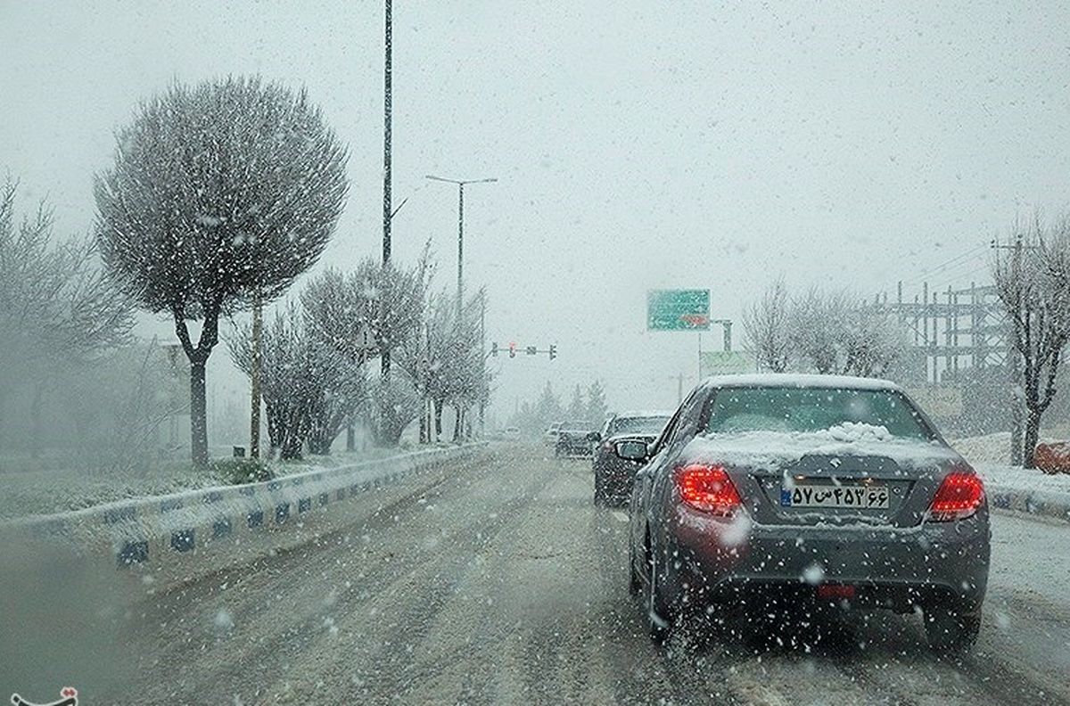 برف و بوران گردنههای قزوین را فرا میگیرد/ خطر تردد در مناطق کوهستانی
