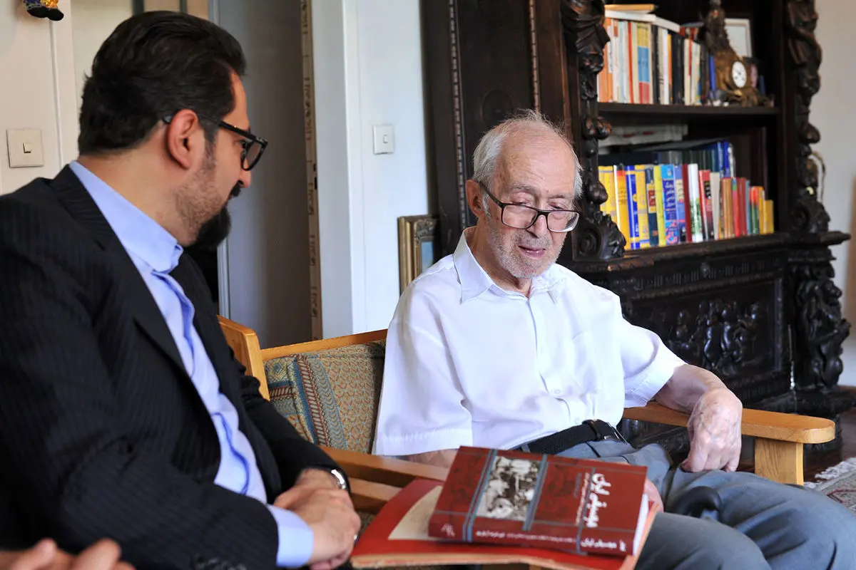 روایت عشق و قلم/ تلاشی ستودنی در جهت ارتقای فرهنگ موسیقایی کشور