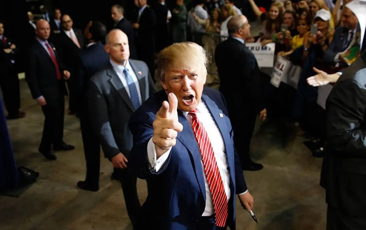 زمان آن رسیده که سناتورهای جمهوری‌خواه بایستند و برای ریاست‌جمهوری مبارزه کنند