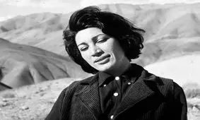 من خوشبختانه یک زن‌ام/ برای سالروز تولد فروغ فرخزاد/ ویدئو