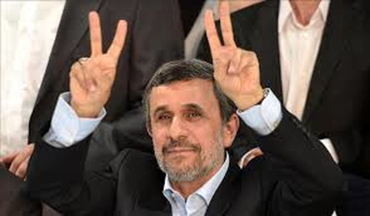 ممکن است احمدینژاد دوباره با شعارهای همیشگیاش عدهای را به طمع بیندازد! / ظریف و خاتمی بیایند، انتخابات پرشور میشود