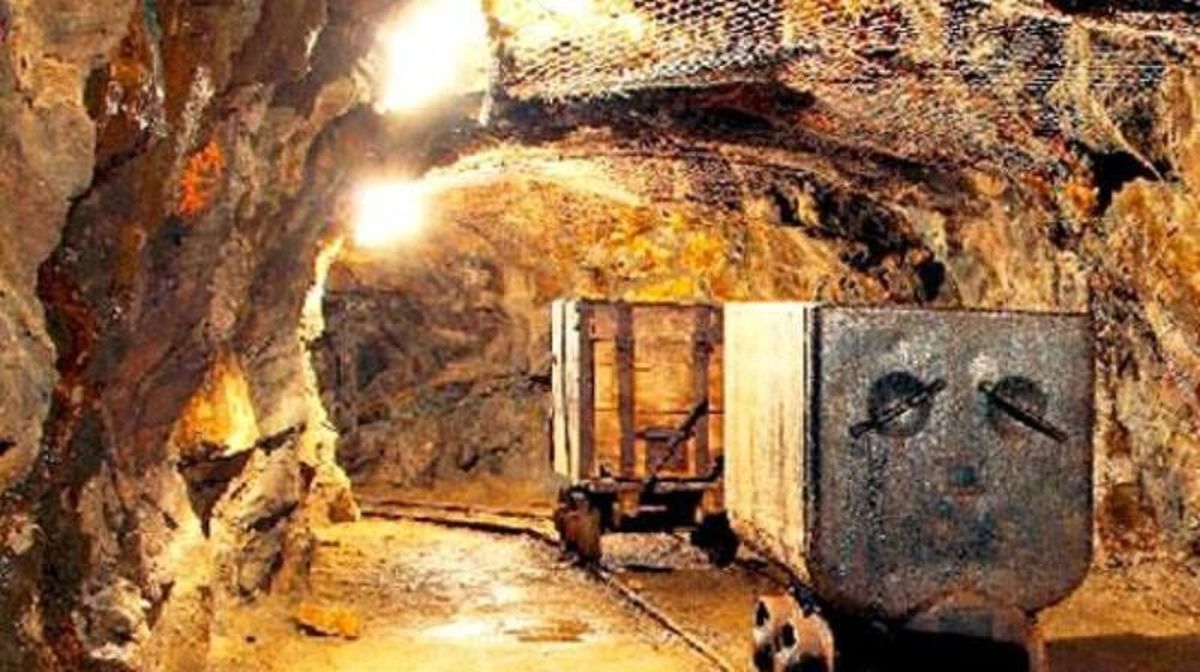 وجود ۴۸۹ معدن؛ ظرفیتی مغفول و مستعد سرمایه‌گذاری در آذربایجان‌غربی