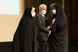 استاد دانشگاه شیراز برنده جایزه ملی زن و علم دکتر مریم میرزاخانی