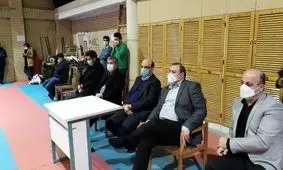 برخورد بد معاون وزیر با خبرنگاران در تمرین تیم ملی کاراته