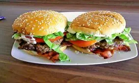 طرز تهیه همبرگر رژیمی بادمجان و قارچ