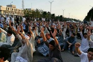 ادامه تحصن شیعیان پاکستان