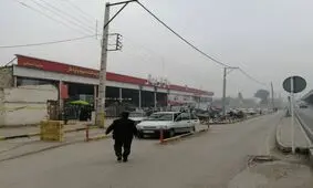مشکل ترافیک کنارگذر خیابان امام خمینی مقابل بازارچه بهار حل شد