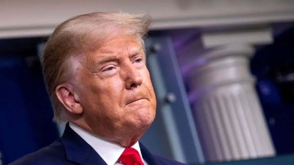 جن گیری و ترامپ زدایی از کاخ سفید با لباس مخصوص به دستور بایدن!