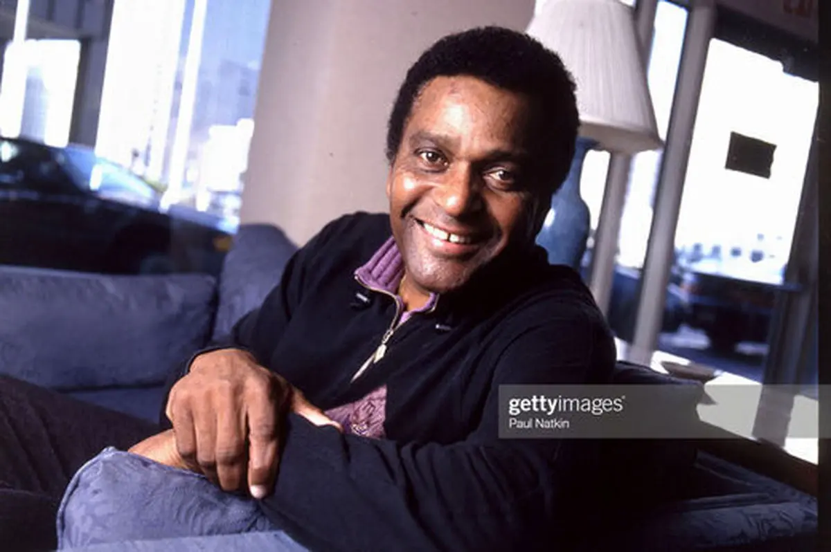 خواننده مشهور آمریکایی در 86 سالگی درگذشت