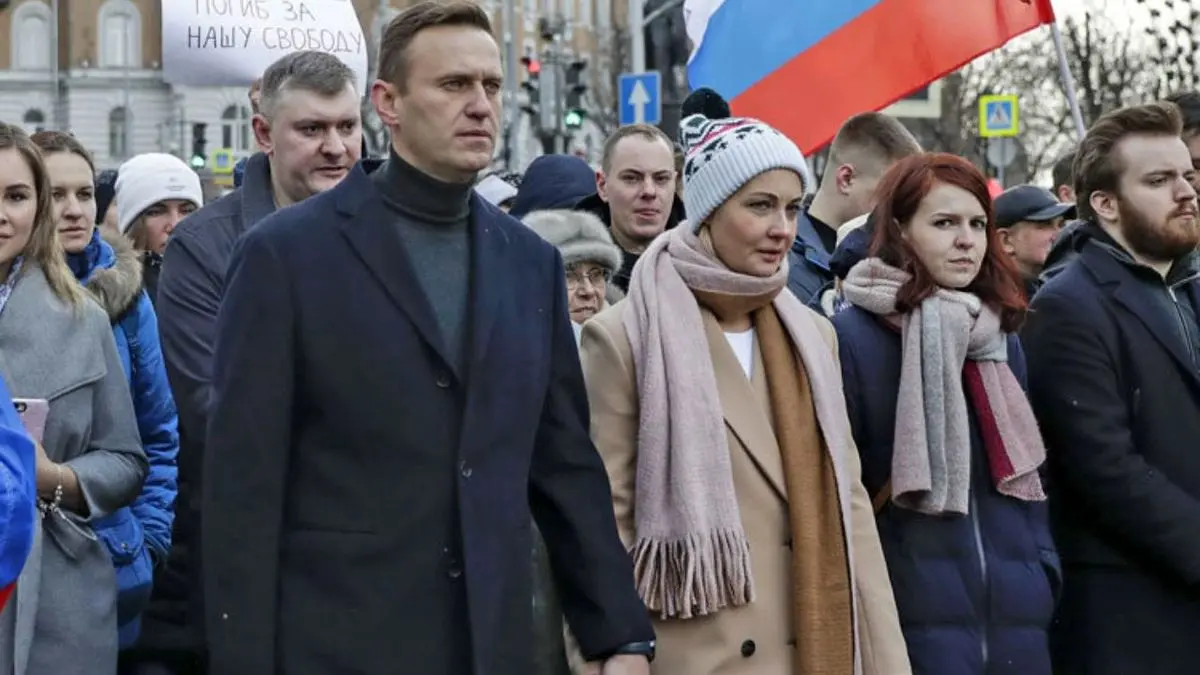 صحبت با فردی که گفته می‌شود به مخالف پوتین، گاز اعصاب داد/ ویدئو