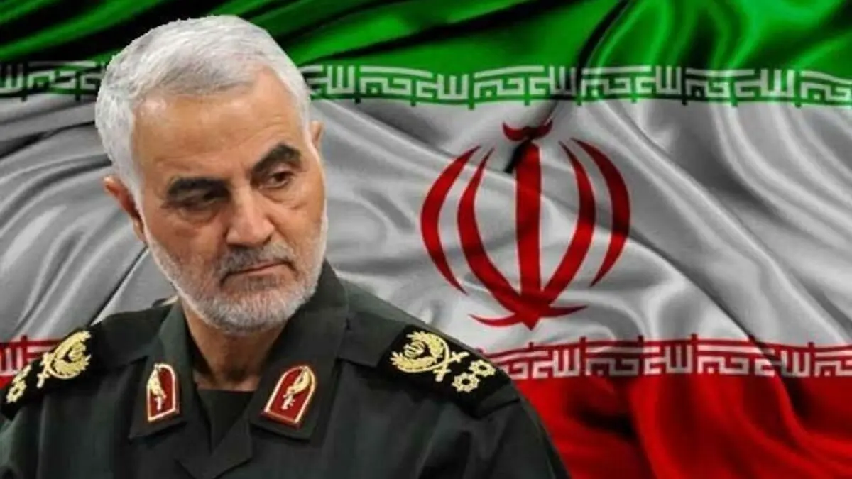 دیدار رهبر انقلاب با برگزارکنندگان بزرگداشت سالگرد شهید سلیمانی