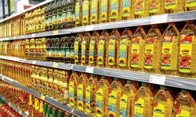 توزیع روغن تنظیم بازار در گلستان/ قیمت مرغ ۲۰۸۰۰ تومان تعیین شد