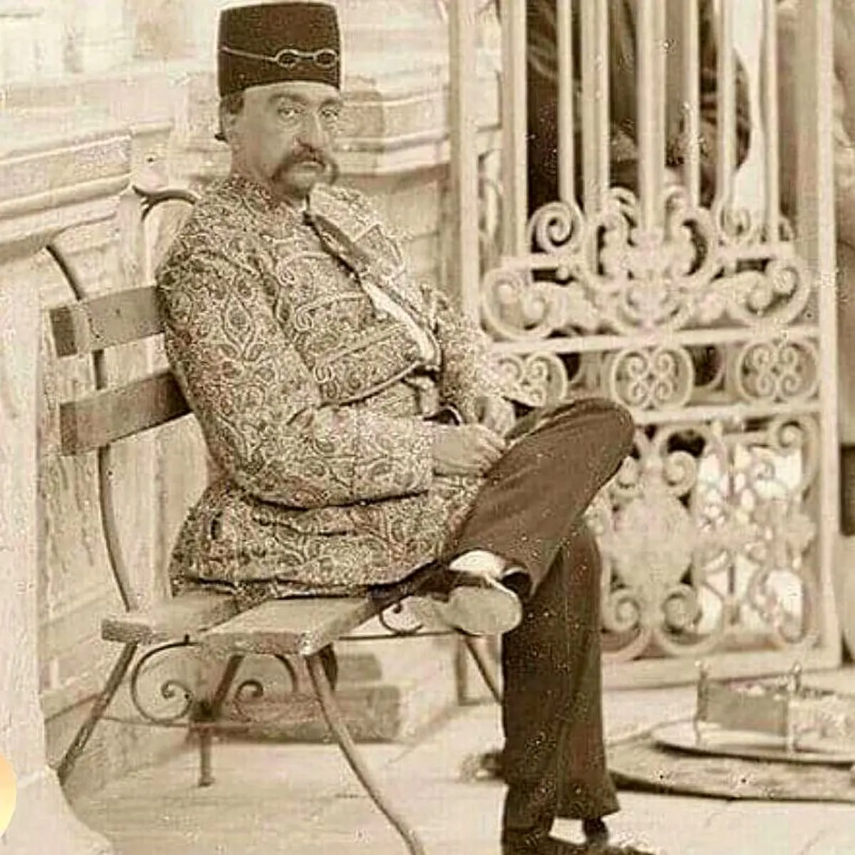 اول چله بزرگ است، اما هوا نمی‌بارد، ملایم می‌گذرد