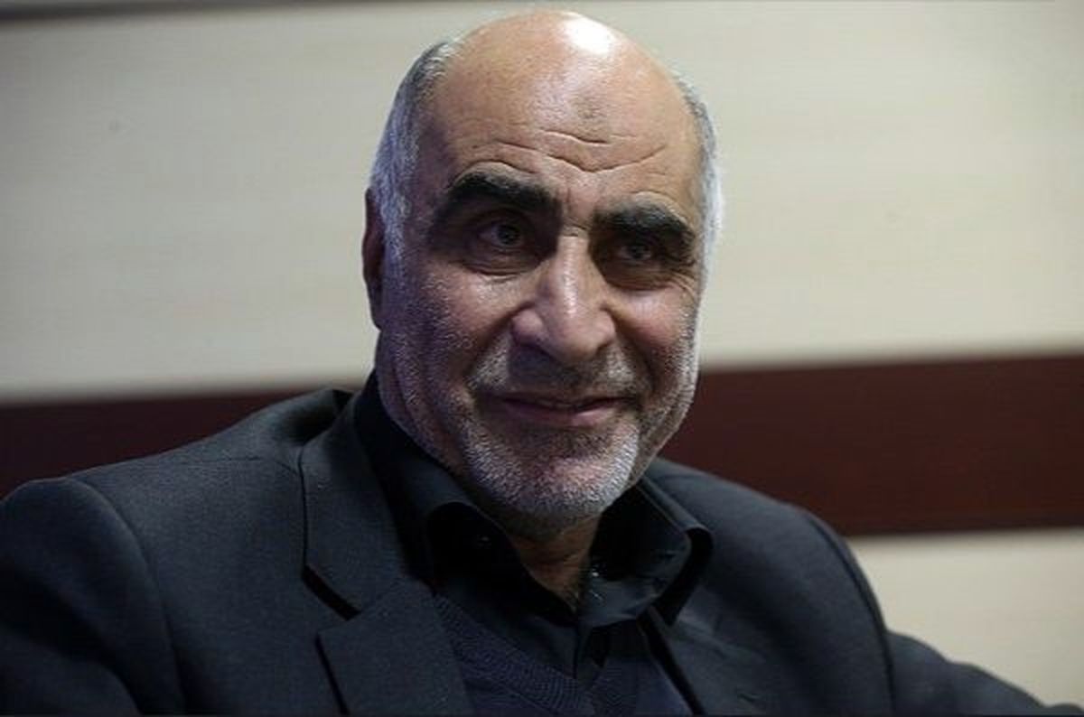 کریمی اصفهانی: مردم به موسساتی که وعده سود بیشتر می دهند شک کنند/ وضعیت بانک ها هم بهتر از مؤسسات مالی نیست