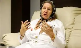 مینو محرز: فقط واکسن یک شرکت ایرانی به مرحله انسانی رسیده است / واکسن کرونا اسفندماه به بازار می‌آید