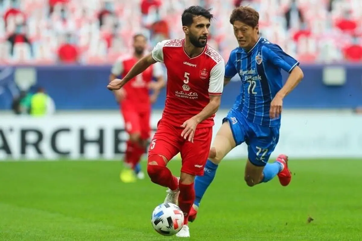 صحنه شادی علی کریمی، خداداد عزیزی و میناوند بعد از گل پرسپولیس/ ویدئو
