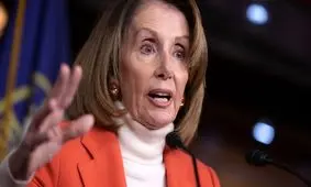 اطرافیان ترامپ مچ نانسی پلوسی را گرفتند/ ویدئو