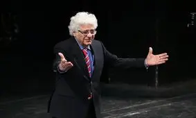 لوریس چکناواریان بابانوئل شد/ ویدئو