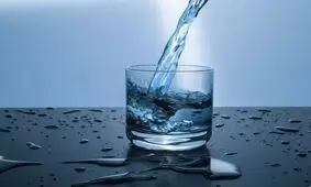 نوشیدن روزی ۵ لیتر آب مرد انگلیسی را به بیمارستان کشاند