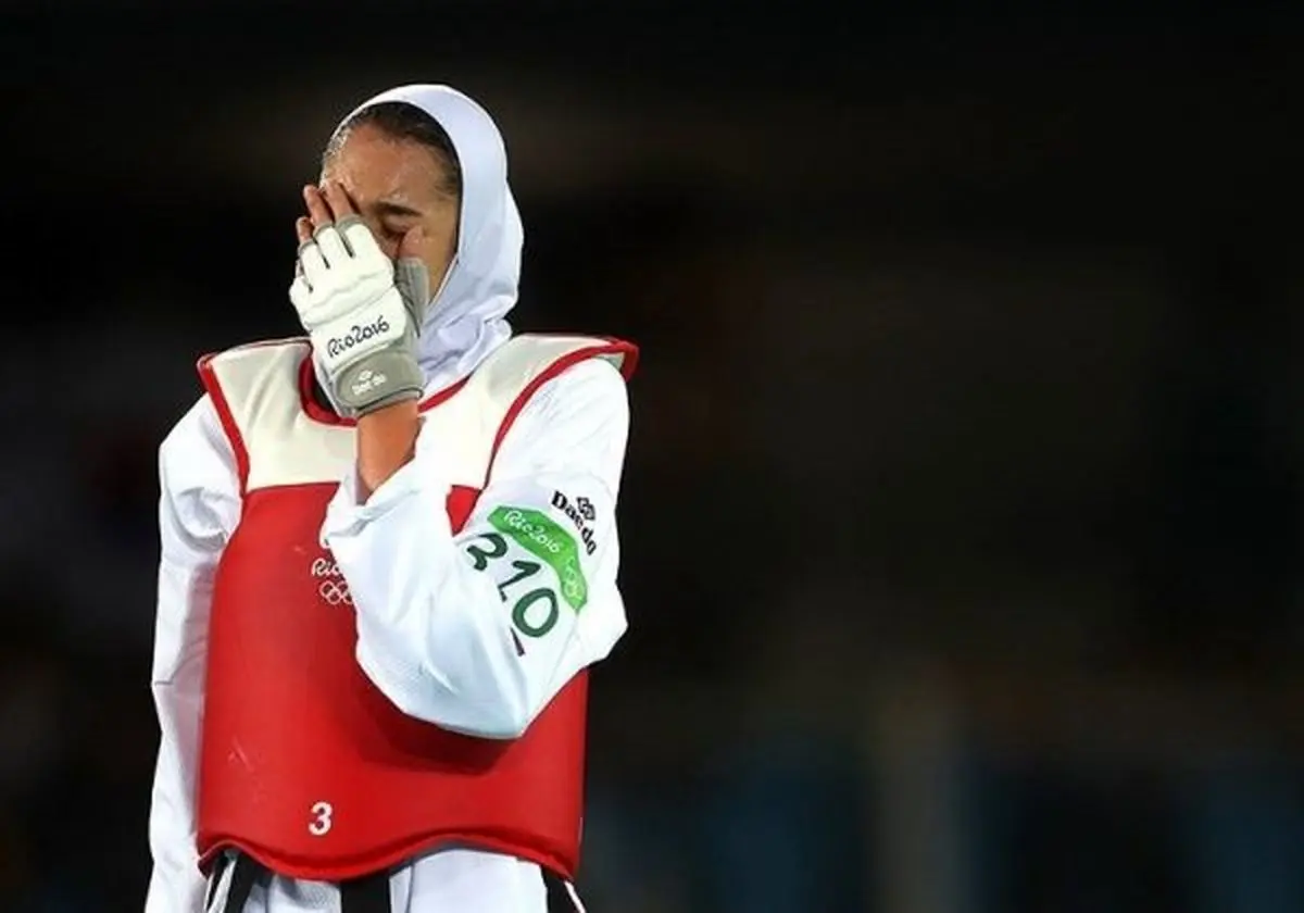 کیمیا رنگ طلا را ندید