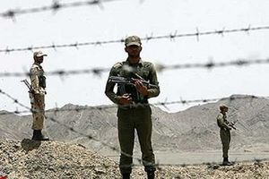 درگیری ارتش با عناصر نفوذی در مرز دهلران / ۴ نفر دستگیر شدند