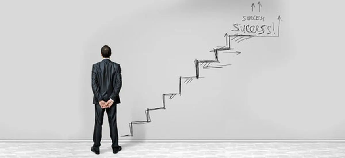 ۱۰ راز موفقیت افراد در ۳۰ سالگی