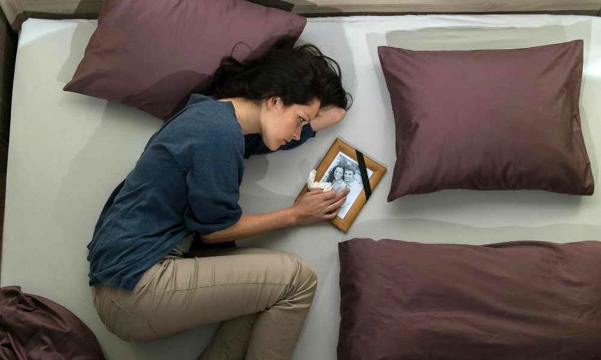 بعد از فوت یکی از زوجین چه اتفاقی برای اموال او میافتد؟