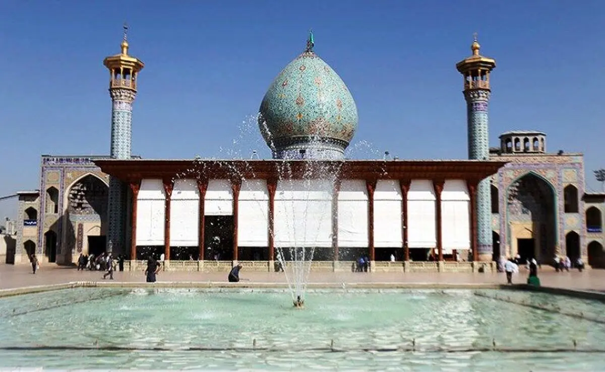 درهای حرم مطهر شاهچراغ(ع) به روی زائران گشوده شد