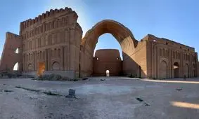 همزمان با آغاز سال ۲۰۲۱، طاق کسری فرو ریخت