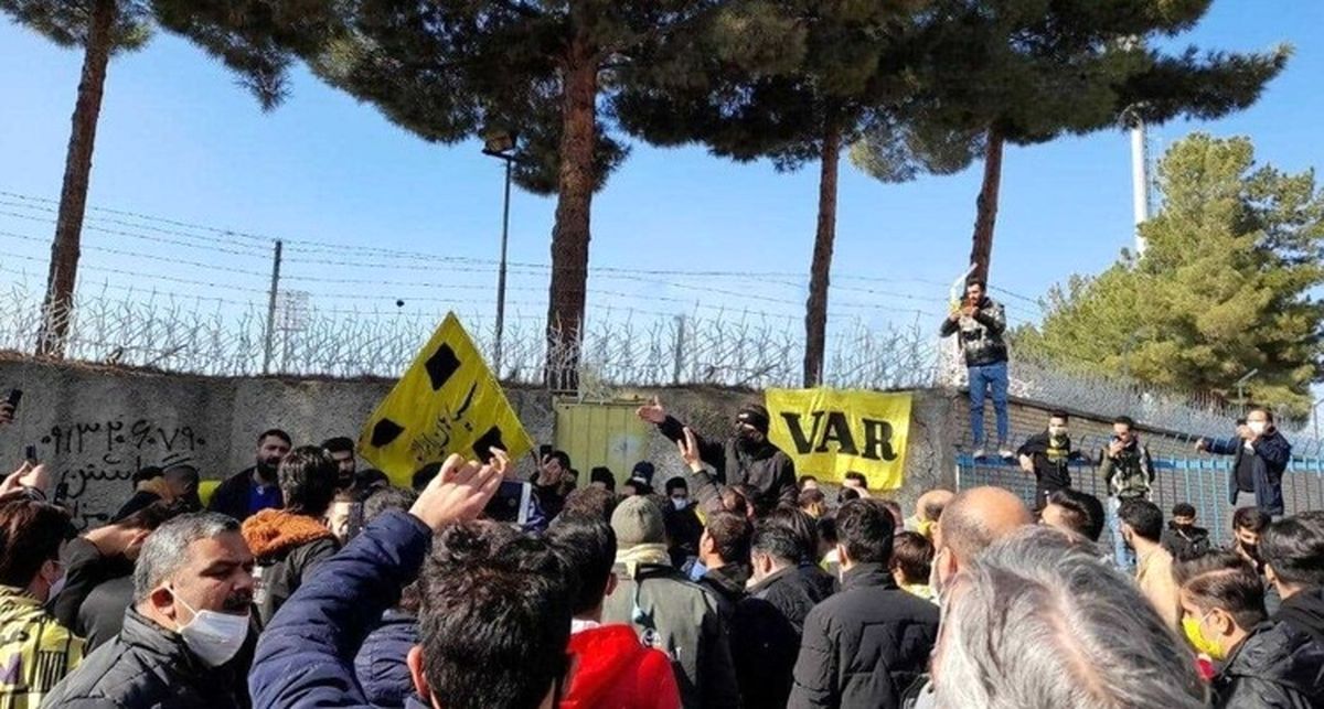 شروع کریخوانی سپاهانیها با پرسپولیسیها
