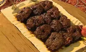 طرز تهیه شامی کباب با رب انار و گردو