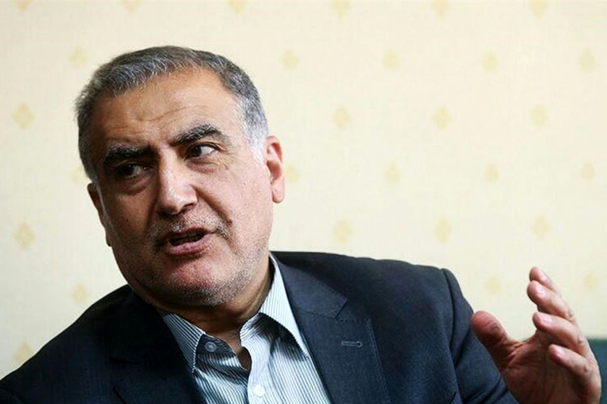 فقط ظریف میگوید آمریکا قصد رویارویی نظامی دارد!