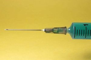 ویژگی های واکسن کرونای آسترازنکا / ارزان و آسان برای ذخیره