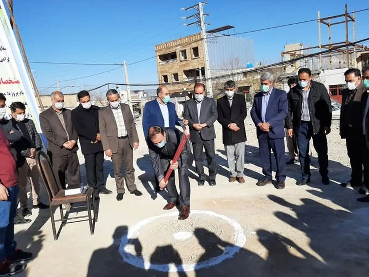 مجتمع ۱۲ کلاسه شهرک شهید کشوری ایلام کلنگ‌زنی شد