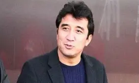 خاک بر سر این فوتبال، اگر علی کریمی رئیس آن نشود