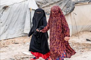 روایت وحشتناک یک عکاس از زندان مرگ و اردوگاه زنان داعش/ تصاویر‌